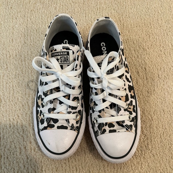 Women's Leopard Print Converse (size 5.5) - Picture 2 of 4